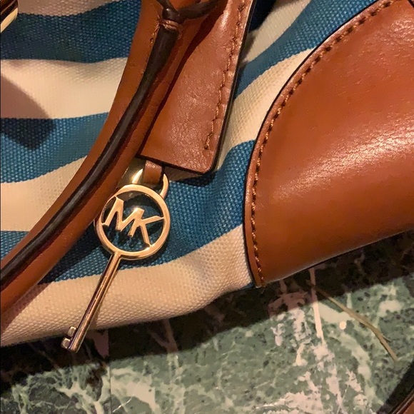 Michael Kors handbag - Picture 5 of 5